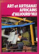 <i>T. R. Newman</i><br>Art et artisanat africains<br>d'aujourd'hui